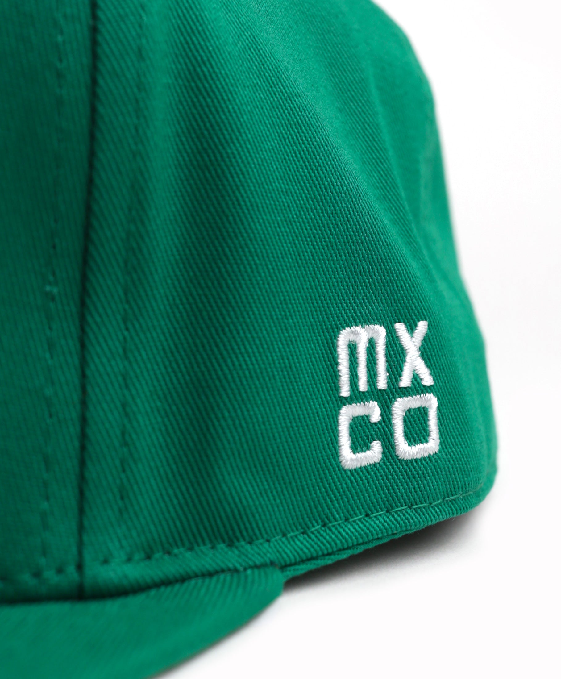 TRI26 - Aguila (Green Snapback)