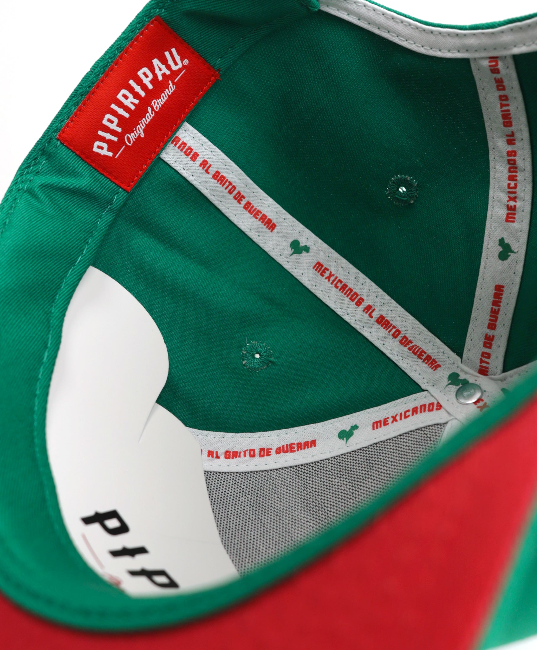 TRI26 - Aguila (Green Snapback)