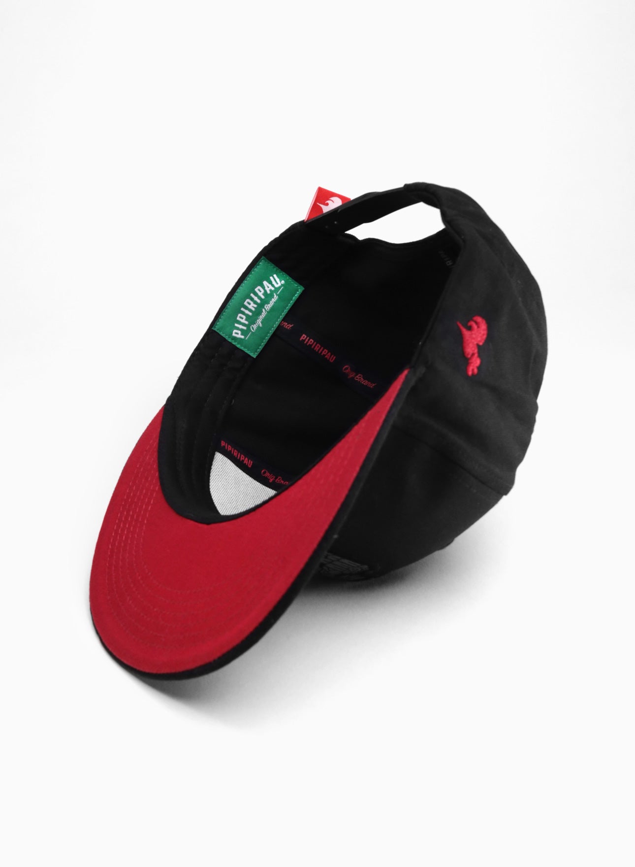 Escudo (Black Snapback)